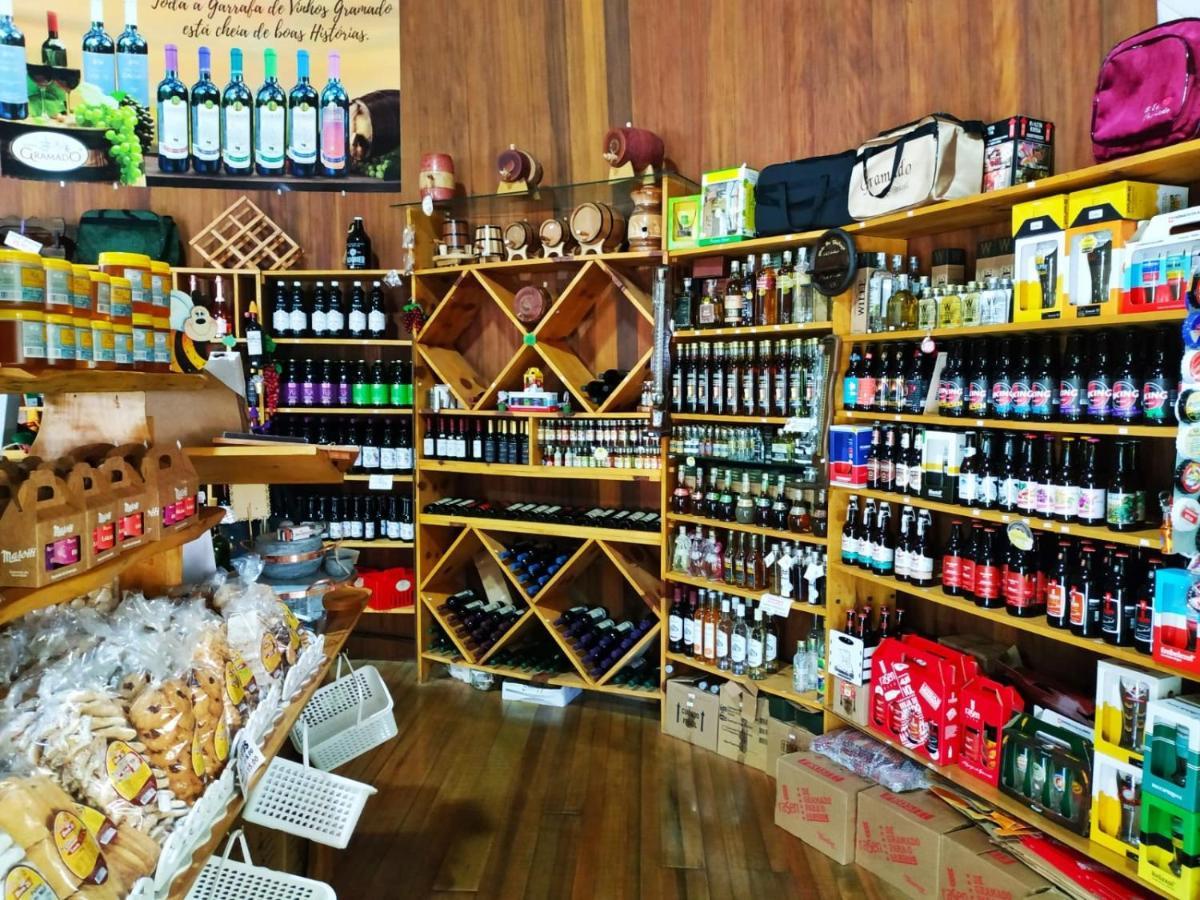Chale Tematico Em Pipa De Vinho - Parada Da Pipa Chales Canela Buitenkant foto
